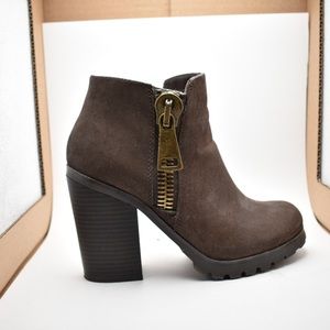 Brown Chunky Booties with Large Zipper